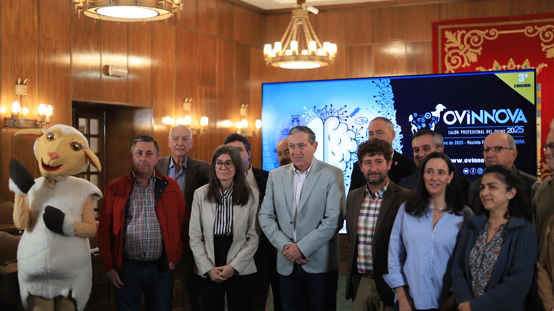 Javier Faúndez en la presentación del certamen