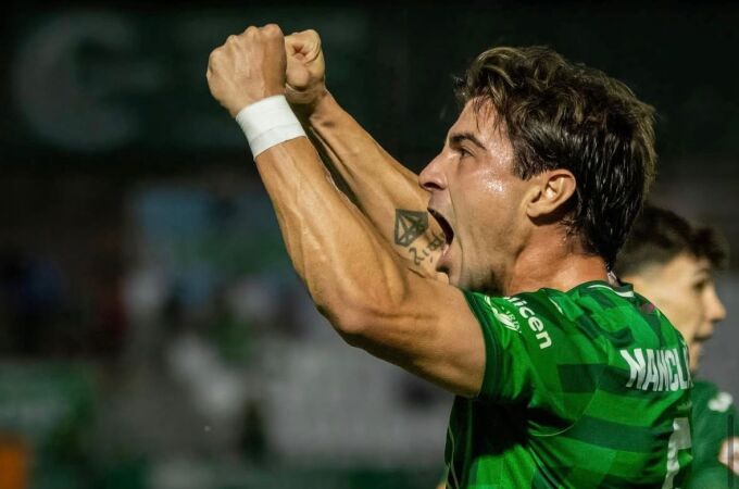 Un jugador del CD Toledo