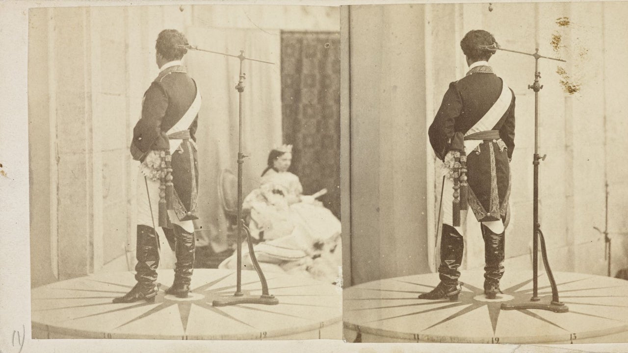 Cuando Isabel II se convirtió en la impulsora de la impresión en 3D en el siglo XIX