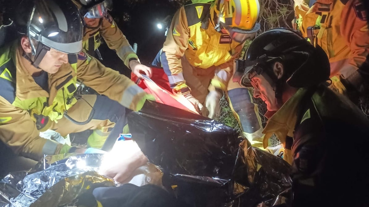 Rescatan a un joven de 16 años lesionado tras caer cuando practicaba escalada en Los Garres (Murcia)