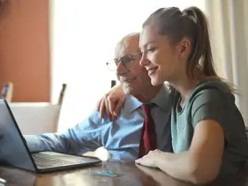 Banco Santander refuerza su batalla contra el fraude: 200 mayores recibieron formación especial en Madrid Banco Santander refuerza su batalla contra el fraude: 200 mayores recibieron formación especial en Madrid