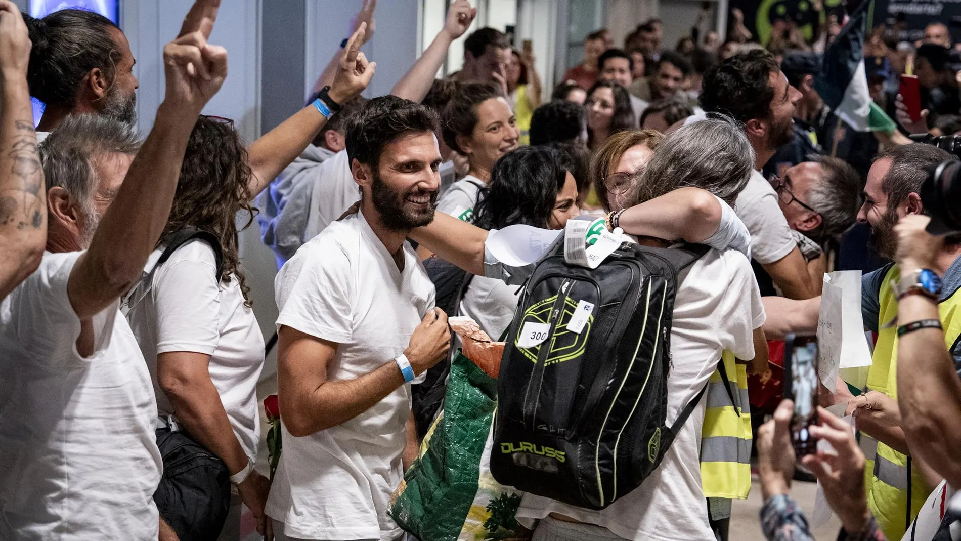 Exteriores confirma que los 28 españoles de la Flotilla que permanecen en Israel vuelven este lunes a España