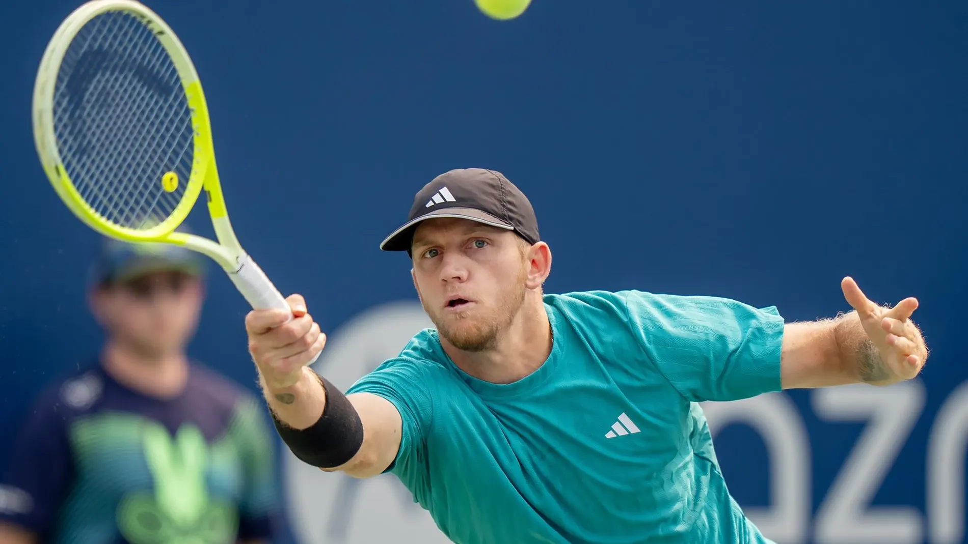 Tenis/Shanghái.- Alejandro Davidovich se despide de Shanghái tras una ajustada derrota contra Medvedev