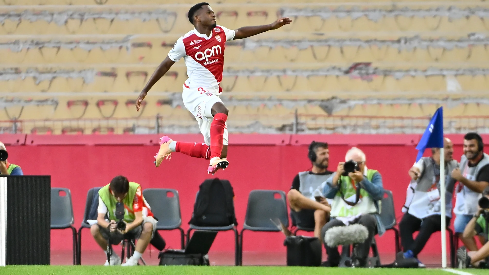 September 21, 2025, Monaco, Monaco: Monacoâ€s forward #31 Ansu Fati reacts after scores a goal during the French L1 2025-2026 season football match between AS Monaco and FC Metz at Louis II stadium of Monaco, south France, on September 21, 2025. Europa Press/Contacto/Fred Dides/Psnewz 21/09/2025 ONLY FOR USE IN SPAIN