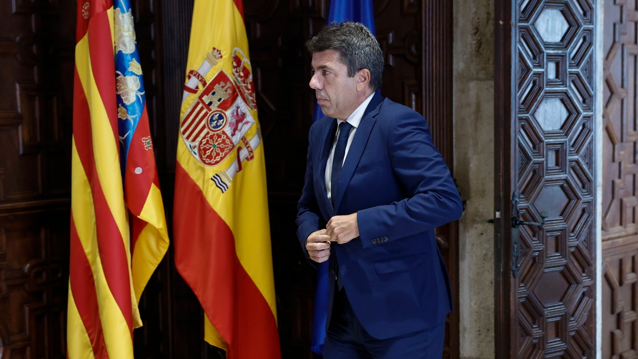 Mazón no se pisa las manos y distinguirá a todo el que mostró "solidaridad con el pueblo valenciano" en el Día de la Comunitat Valenciana