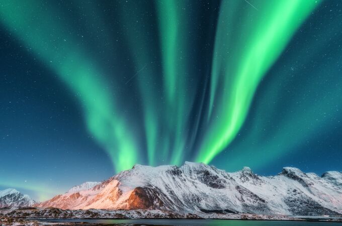 Mejor que Laponia: la aurora boreal iluminará el cielo en España, por primera vez en 22 años