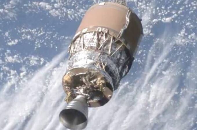 Etapa superior japonesa H-IIA fotografiada por la nave espacial ADRAS-J de Astroscale el año pasado.