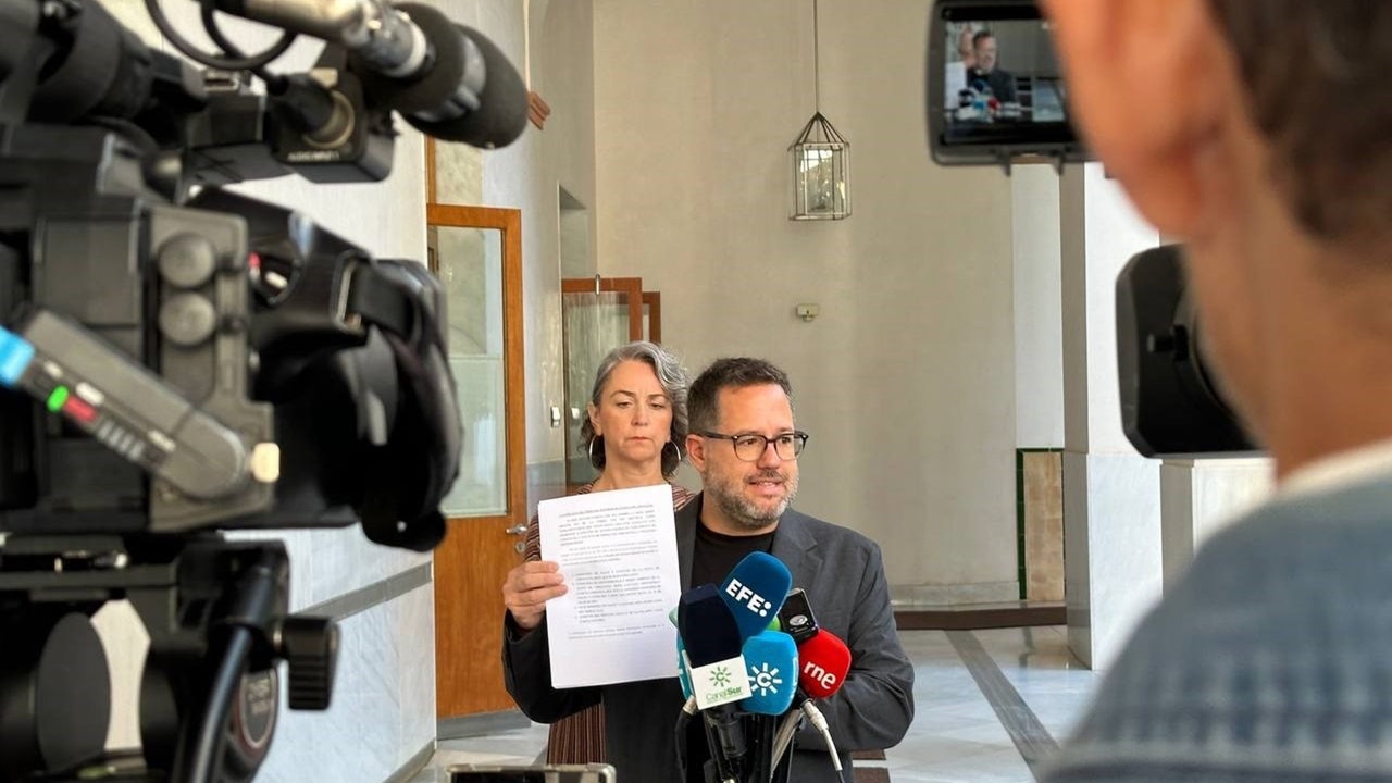 Adelante también lleva a la Fiscalía las mamografías por lesiones, homicidios por imprudencia grave e imprudencia grave