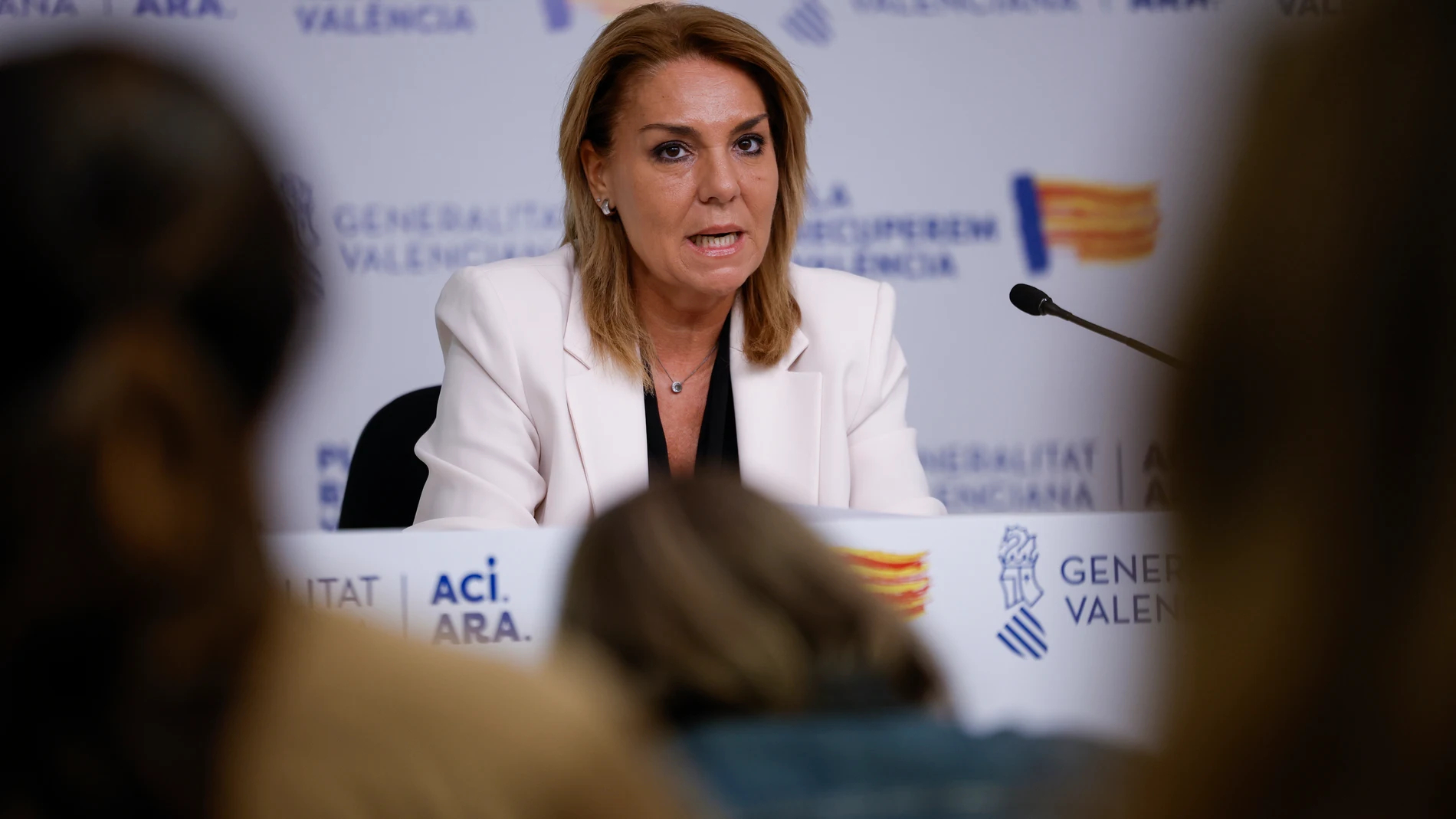 GRAFCVA9662. VALÉNCIA, 07/10/2025.- La vicepresidenta primera y portavoz del Consell, Susana Camarero, durante la rueda de prensa en la que ha informado de los asuntos tratados en el Pleno del Consell. EFE/Biel Aliño