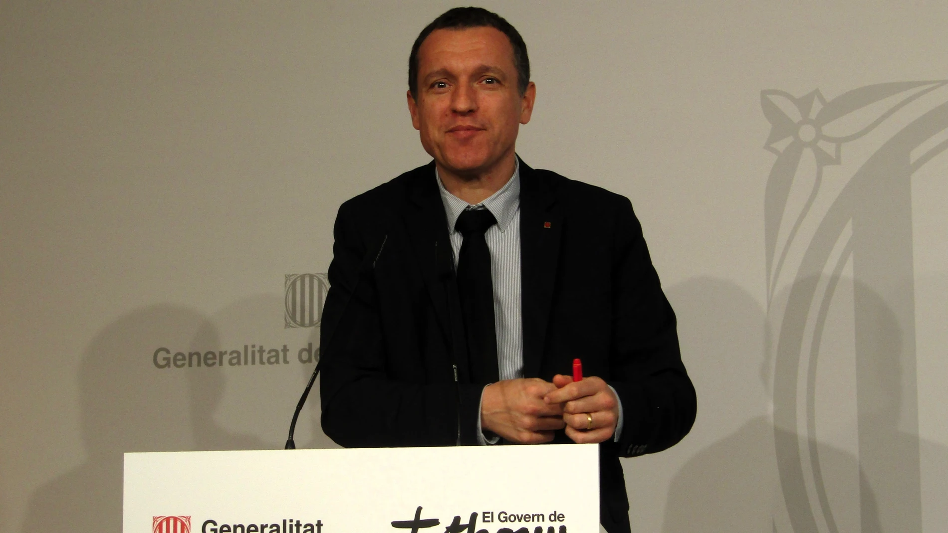 (Foto de ARCHIVO) El conseller de Agricultura, Ganadería, Pesca y Alimentación de la Generalitat, Òscar Ordeig EUROPA PRESS 19/02/2025