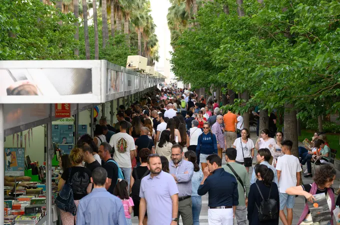 Sevilla y Almería lideran la producción editorial en Andalucía Sevilla y Almería lideran la producción editorial en Andalucía