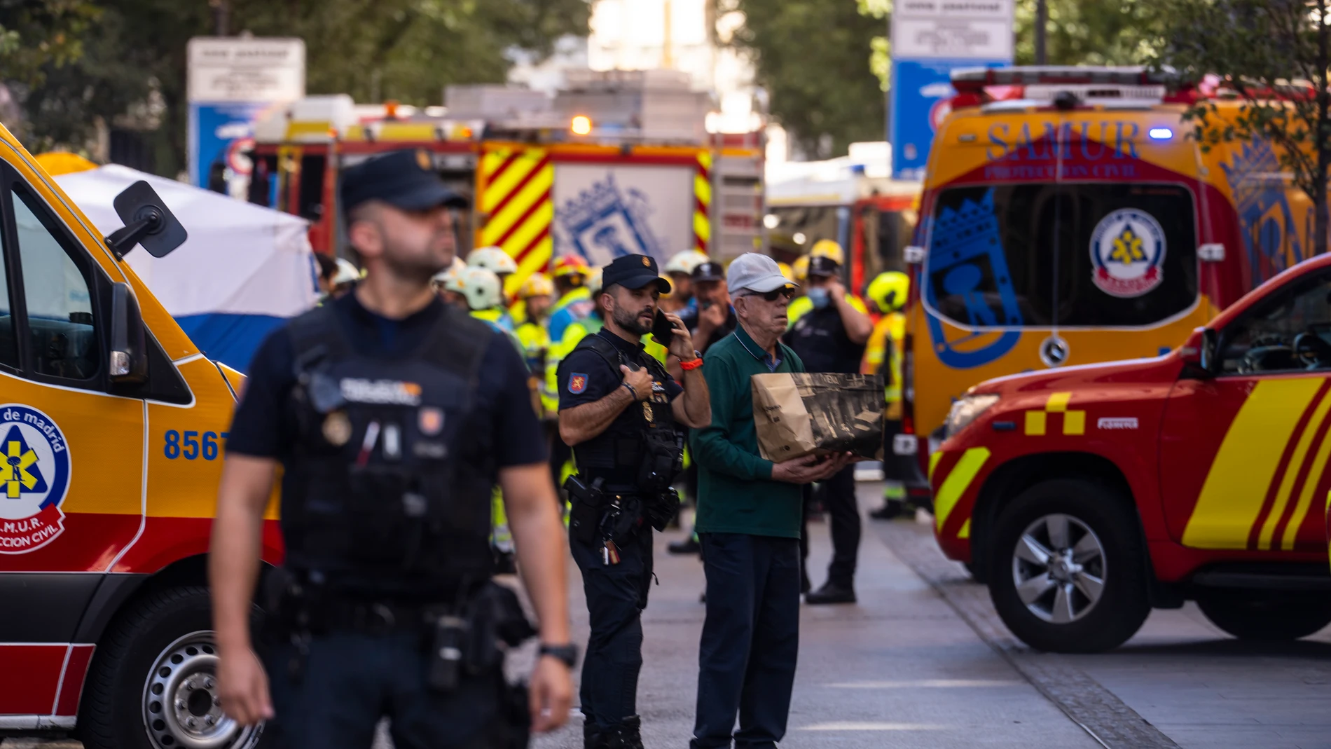 Derrumbe en un edificio en la calle Hileras de Madrid