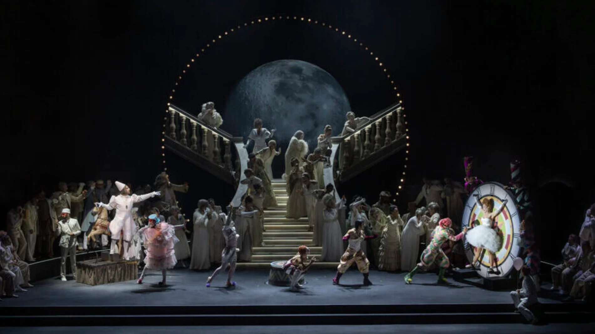 Imágenes del ensayo general de 'Faust', en Les Arts