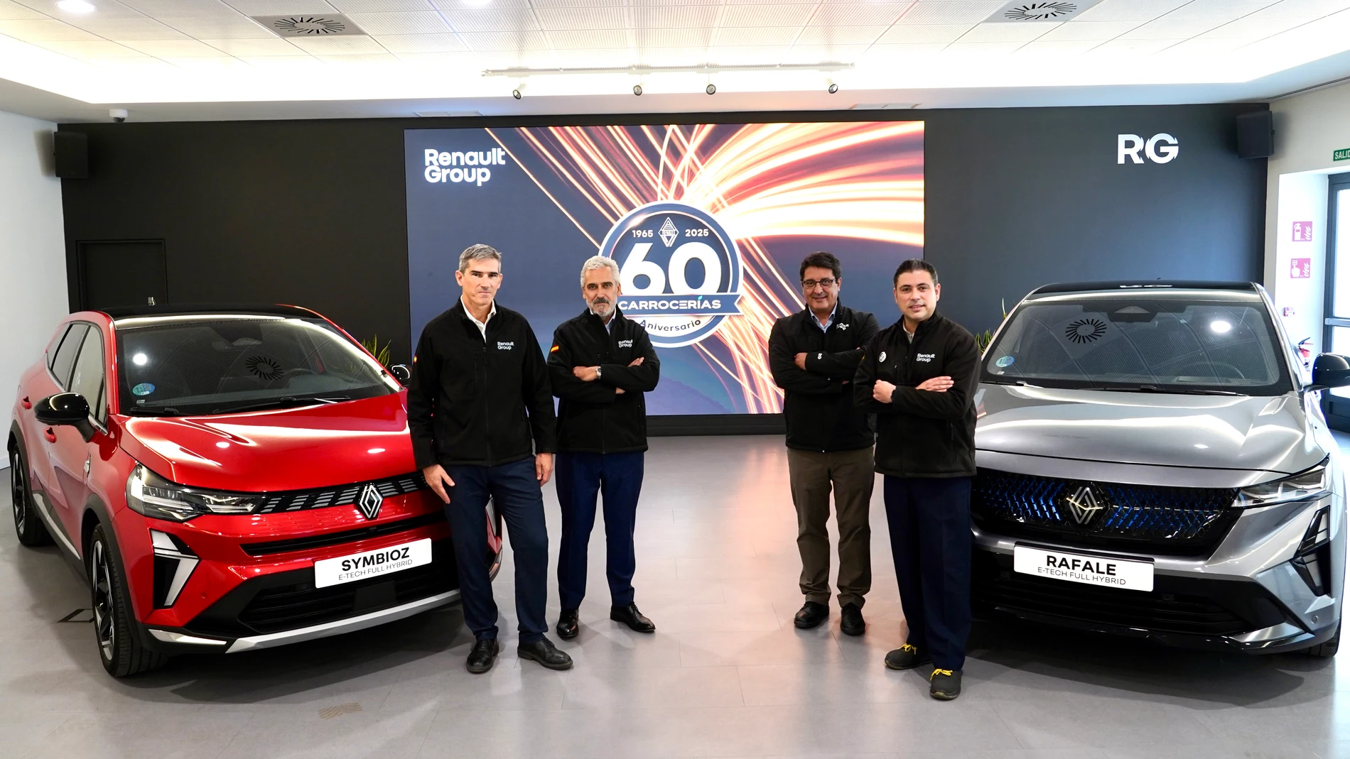 Diego Paulini, José Antonio León, José Martín Vega y Álvaro Jiménez, conmemoran el 60 Aniversario de la Factoria de Carrocerías de Renault en Valladolid