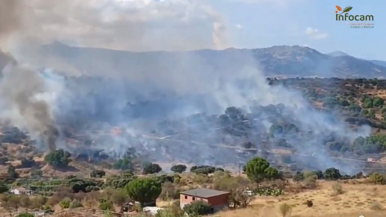 Un incendio en Almorox (Toledo) obliga a activar nivel 1 por riesgo a bienes no forestales