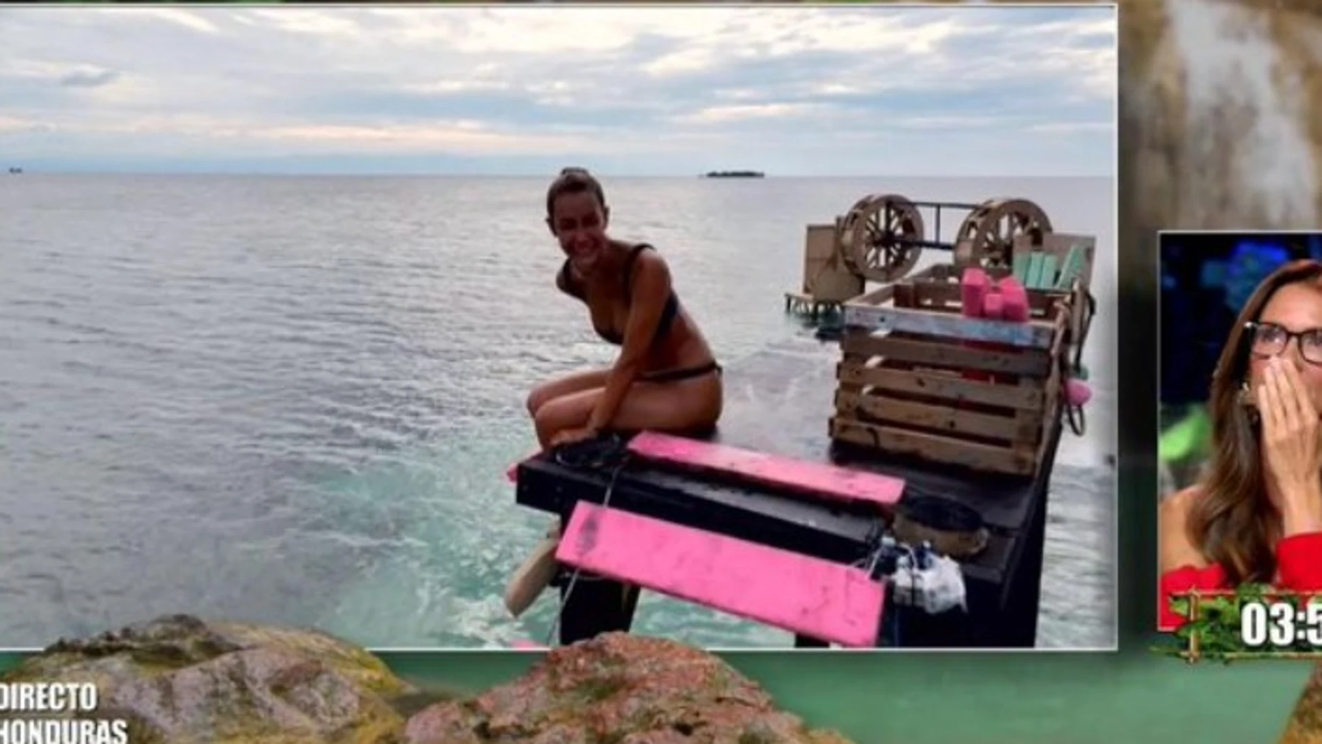 Adara Molinero, bloqueada entre lágrimas tras sufrir un ataque de pánico en 'Supervivientes All Stars'