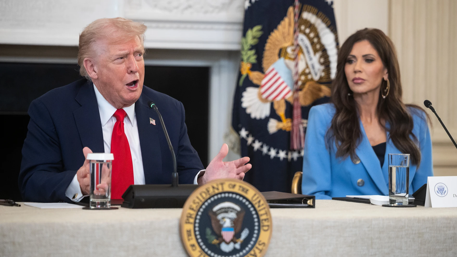October 8, 2025, Washington, District Of Columbia, USA: United States President Donald J Trump speaks alongside US Secretary of Homeland Security (DHS) Kristi Noem during a roundtable on antifa in the State Dining Room of the White House in Washington, DC, USA, October 8, 2025 Europa Press/Contacto/Francis Chung - Pool via CNP 08/10/2025 ONLY FOR USE IN SPAIN