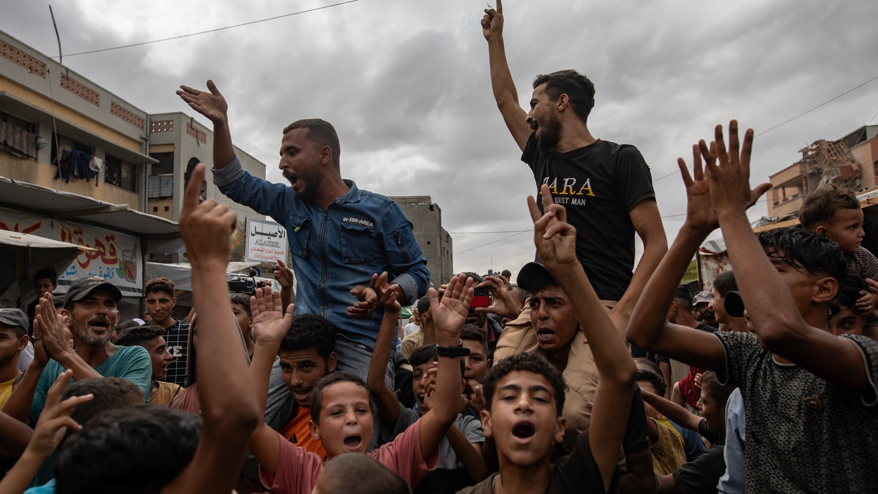 Pese a los avances en las negociaciones, las fuerzas militares de Israel continúan rodeando la ciudad de Gaza