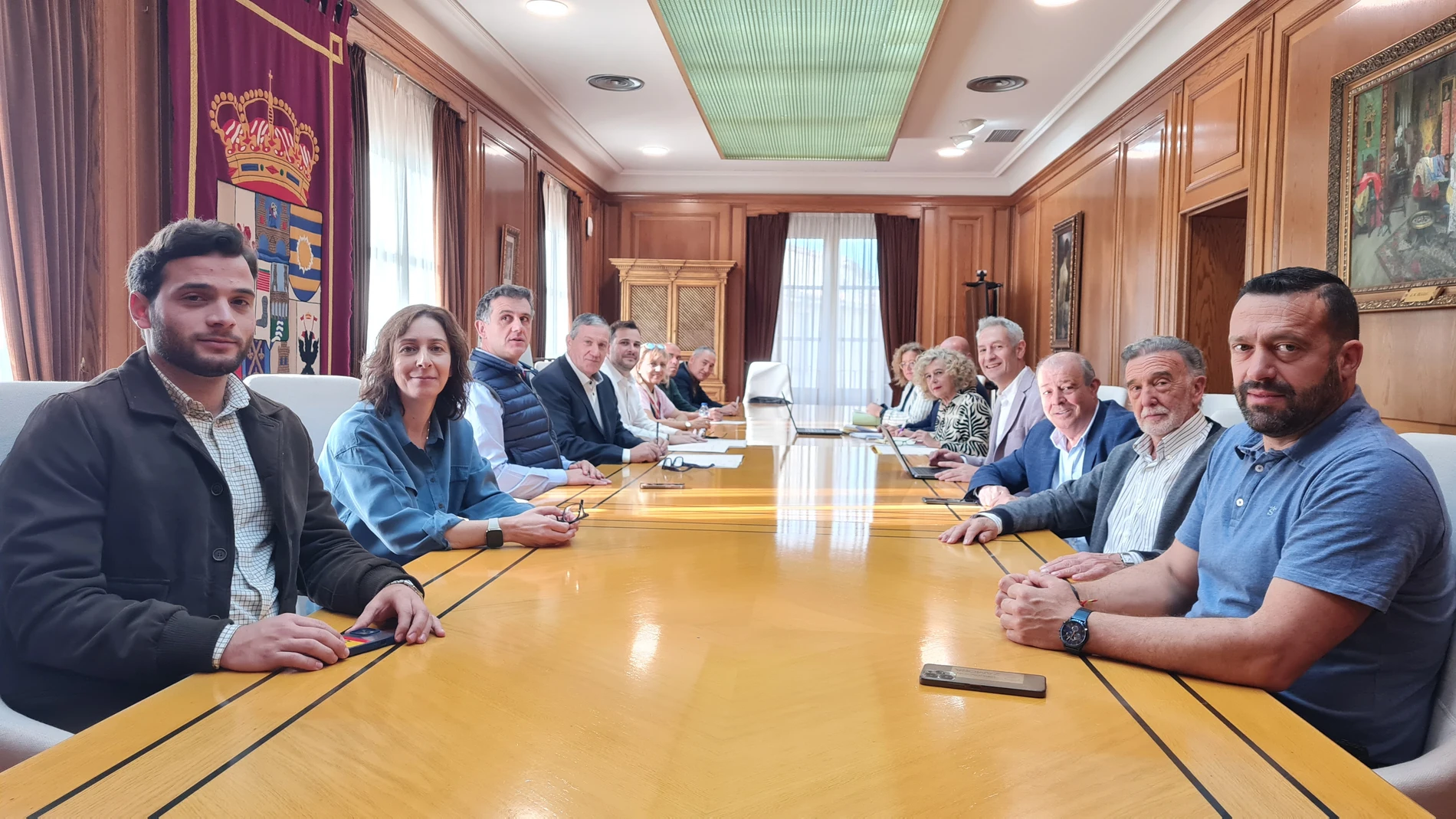 Javier Faúndez preside la reunión del Patronato provincial de Turismo de la Diputación de Zamora