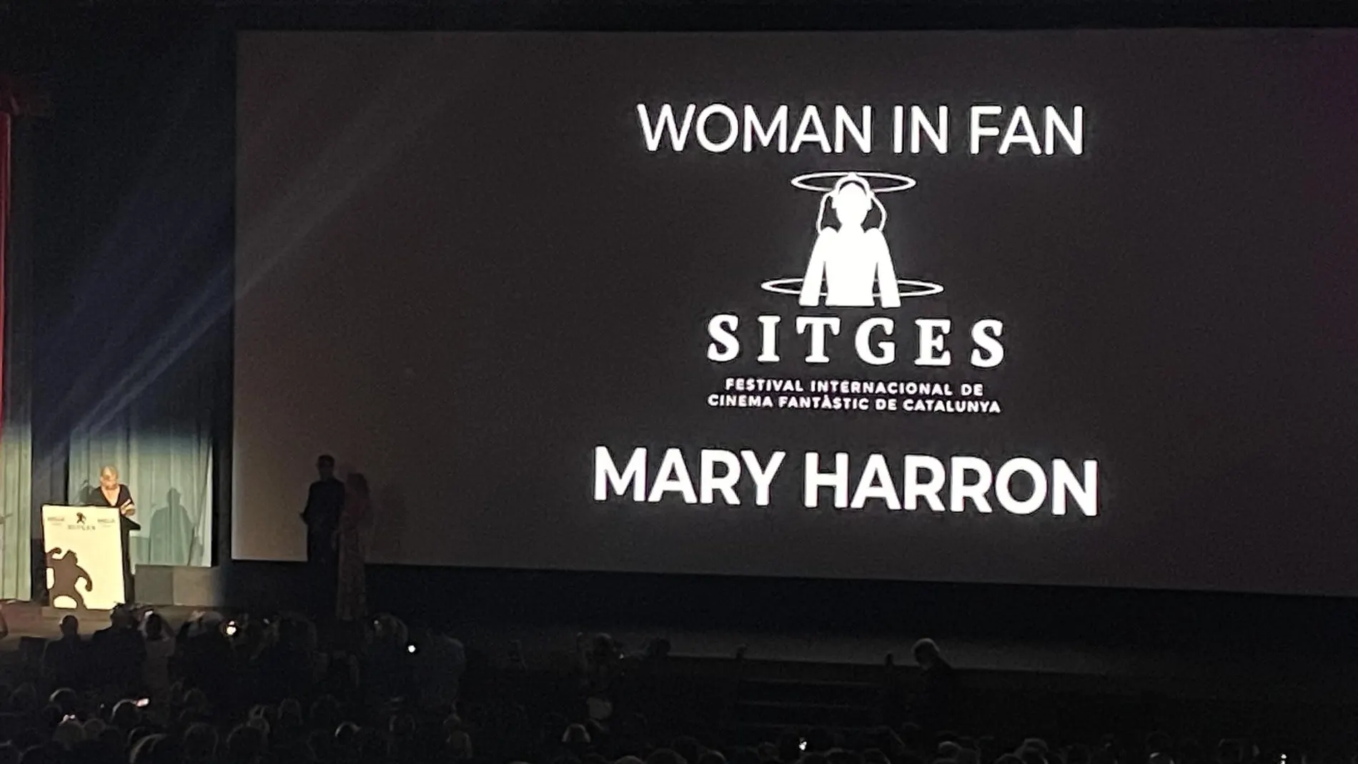 El Festival de Sitges premia a Mary Harron y recuerda a David Lynch en su inauguración