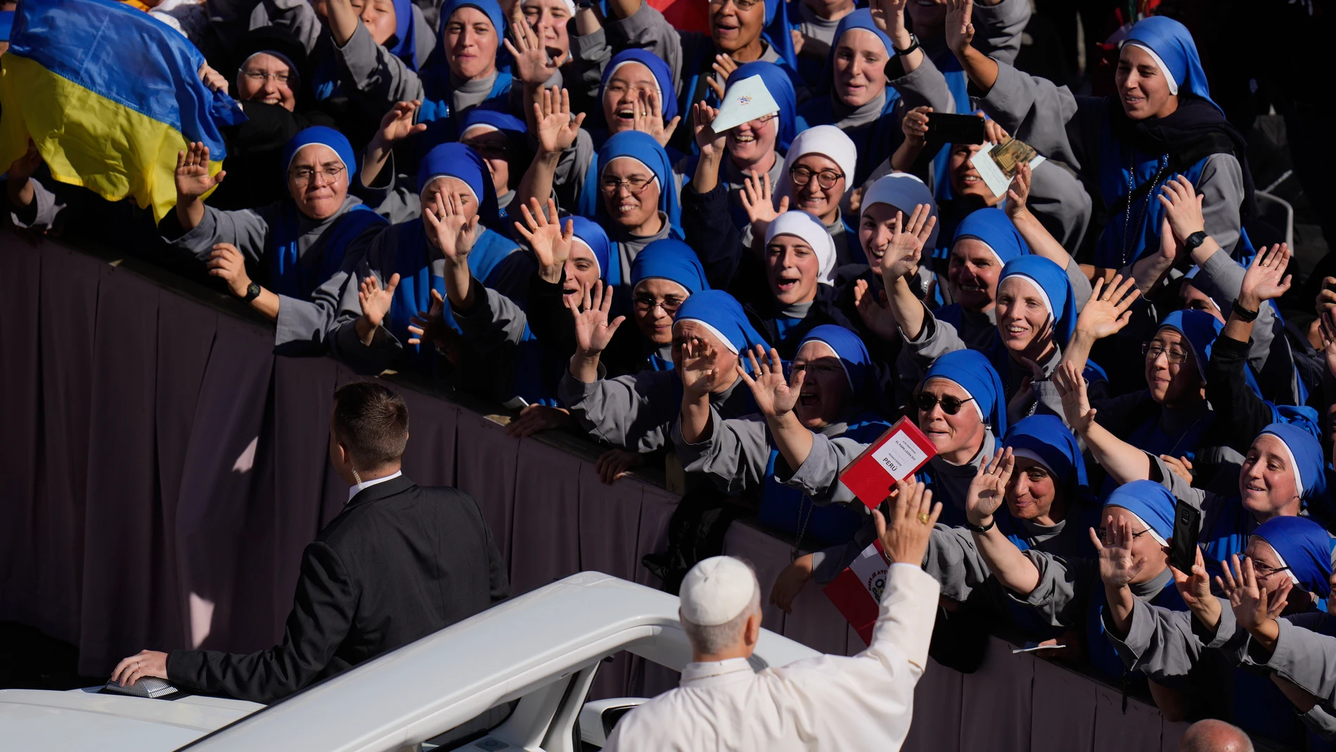 Pope Leo XIV leaves after presiding over a Mass for the participants in the jubilee of ordained people in St. Peter's Square, at the Vatican, Thursday, Oct. 9, 2025. (AP Photo/Gregorio Borgia)