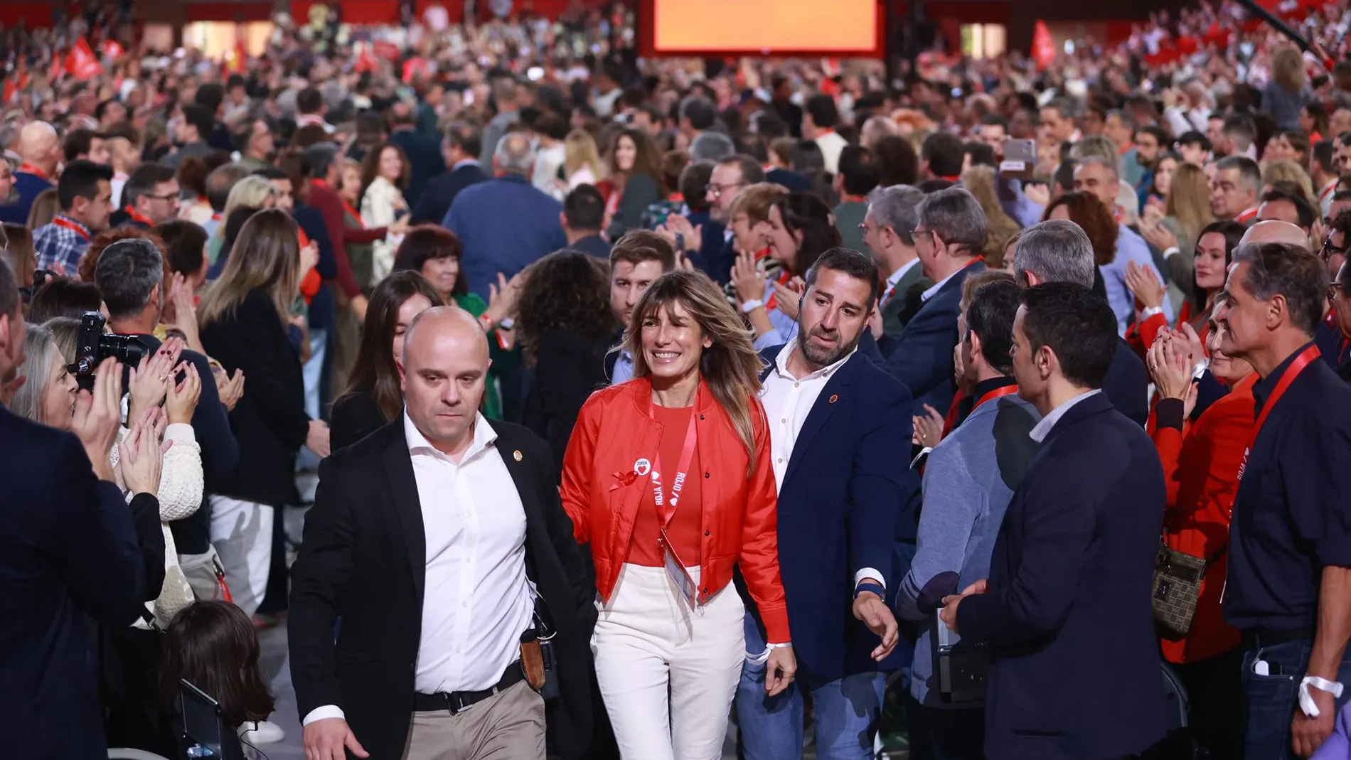 AM.-La Audiencia de Madrid corrige a Peinado y rechaza dividir el 'caso Begoña Gómez' pero avala investigar malversación