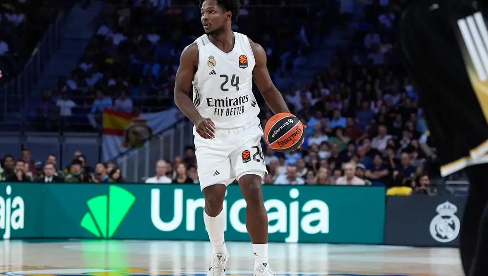Real Madrid v LDLC ASVEL Villeurbanne - Turkish Airlines Euroleague 2025/26 League Phase MD3
