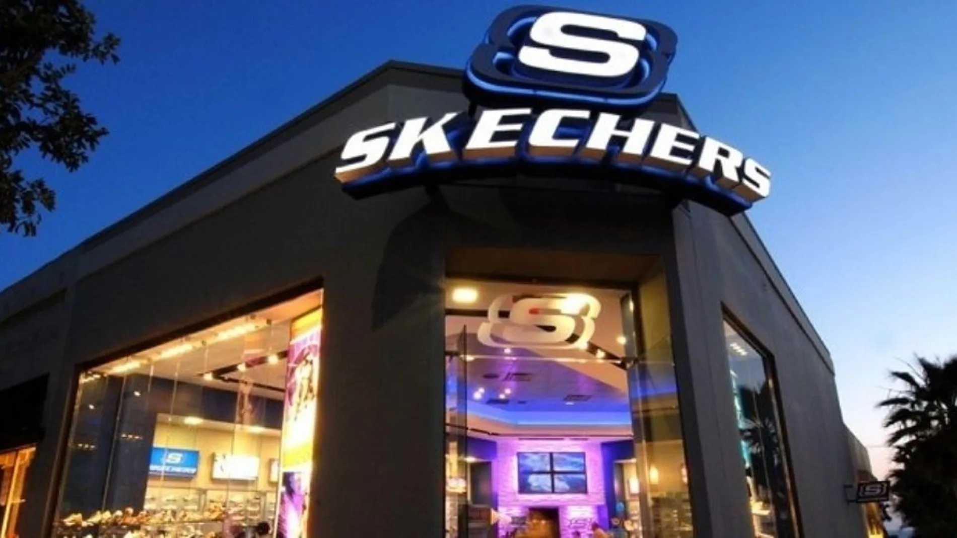 Skechers