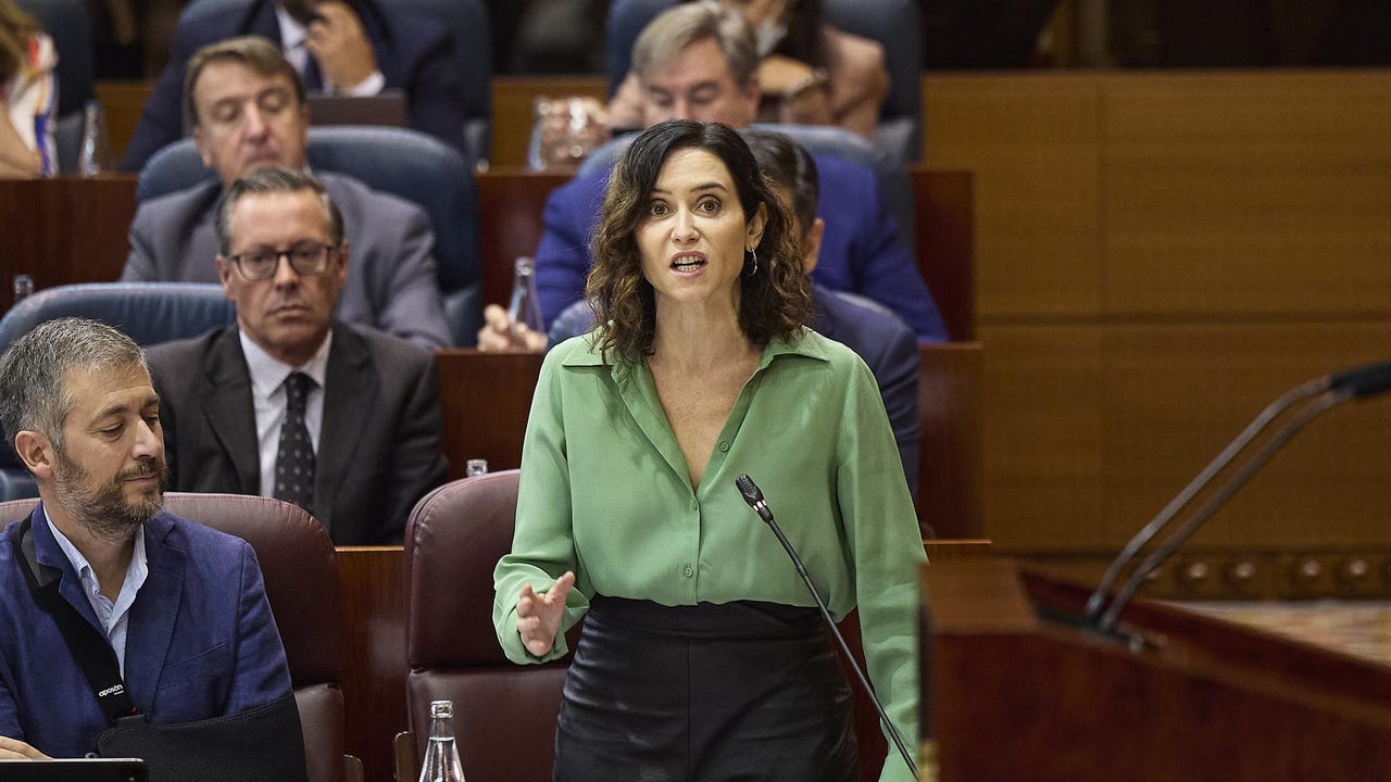 Batalla legal en el horizonte por el «no» de Ayuso a la lista de objetores