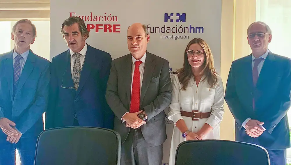 José A. Obeso, Juan Abarca Cidón, José Manuel Inchausti, Elvira Vega y Alberto Muñoz