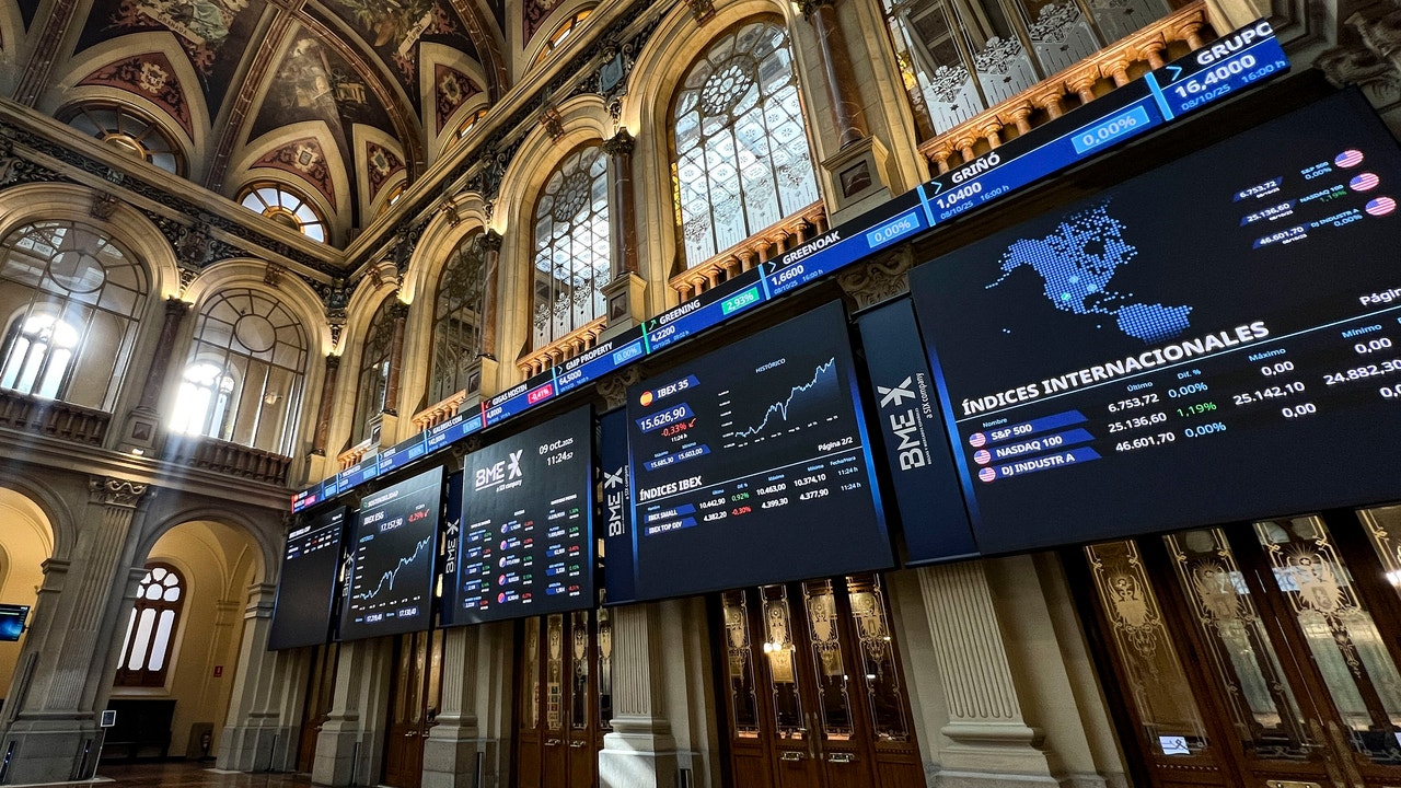 El Ibex 35 pierde los 15.600 puntos