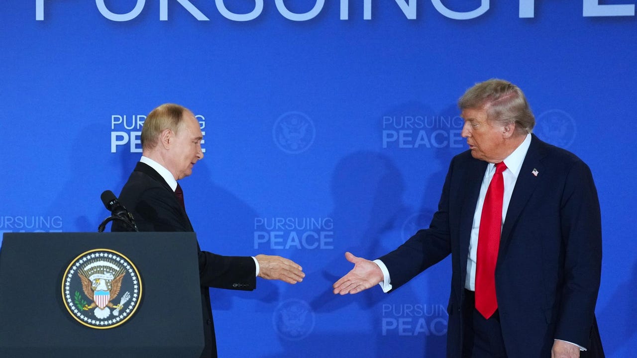 Trump y Putin hablarán este jueves de forma previa a la reunión con Zelenski en la Casa Blanca
