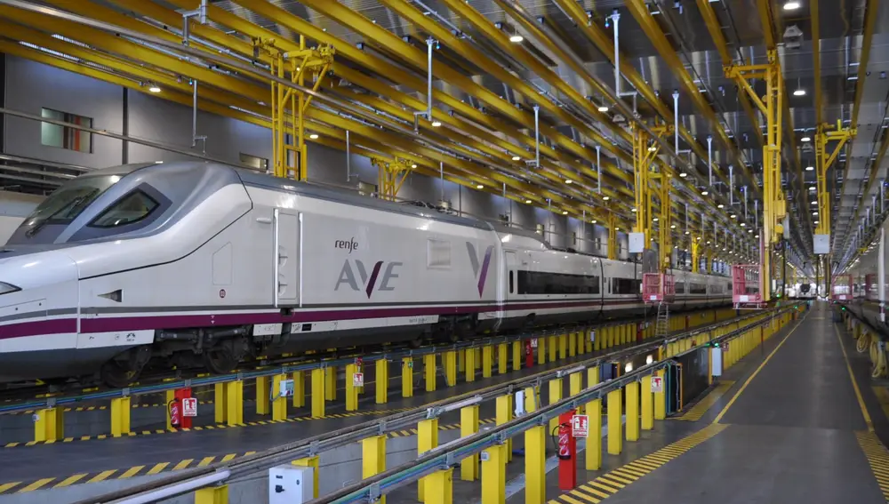 Imagen de los talleres de Renfe en Fuencarral