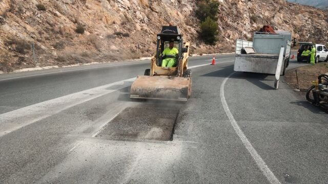 MURCIA.-Transportes adjudica por 16,4 millones un contrato para la conservaci&oacute;n de 122 kil&oacute;metros de carreteras en la Regi&oacute;n