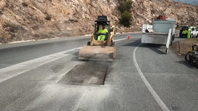 MURCIA.-Transportes adjudica por 16,4 millones un contrato para la conservación de 122 kilómetros de carreteras en la Región MURCIA.-Transportes adjudica por 16,4 millones un contrato para la conservación de 122 kilómetros de carreteras en la Región