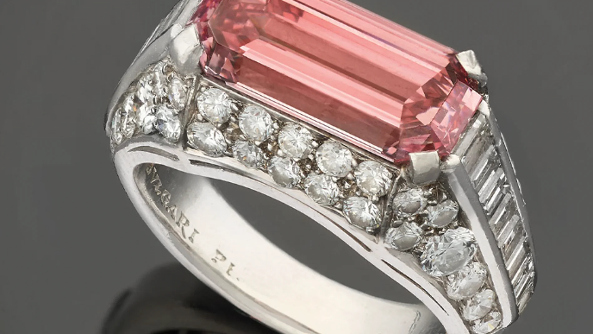 Se creía que era cuarzo rosa, pero resultó ser un diamante de tres quilates: el anillo de Bulgari que se vendió por 2,26 millones de euros
