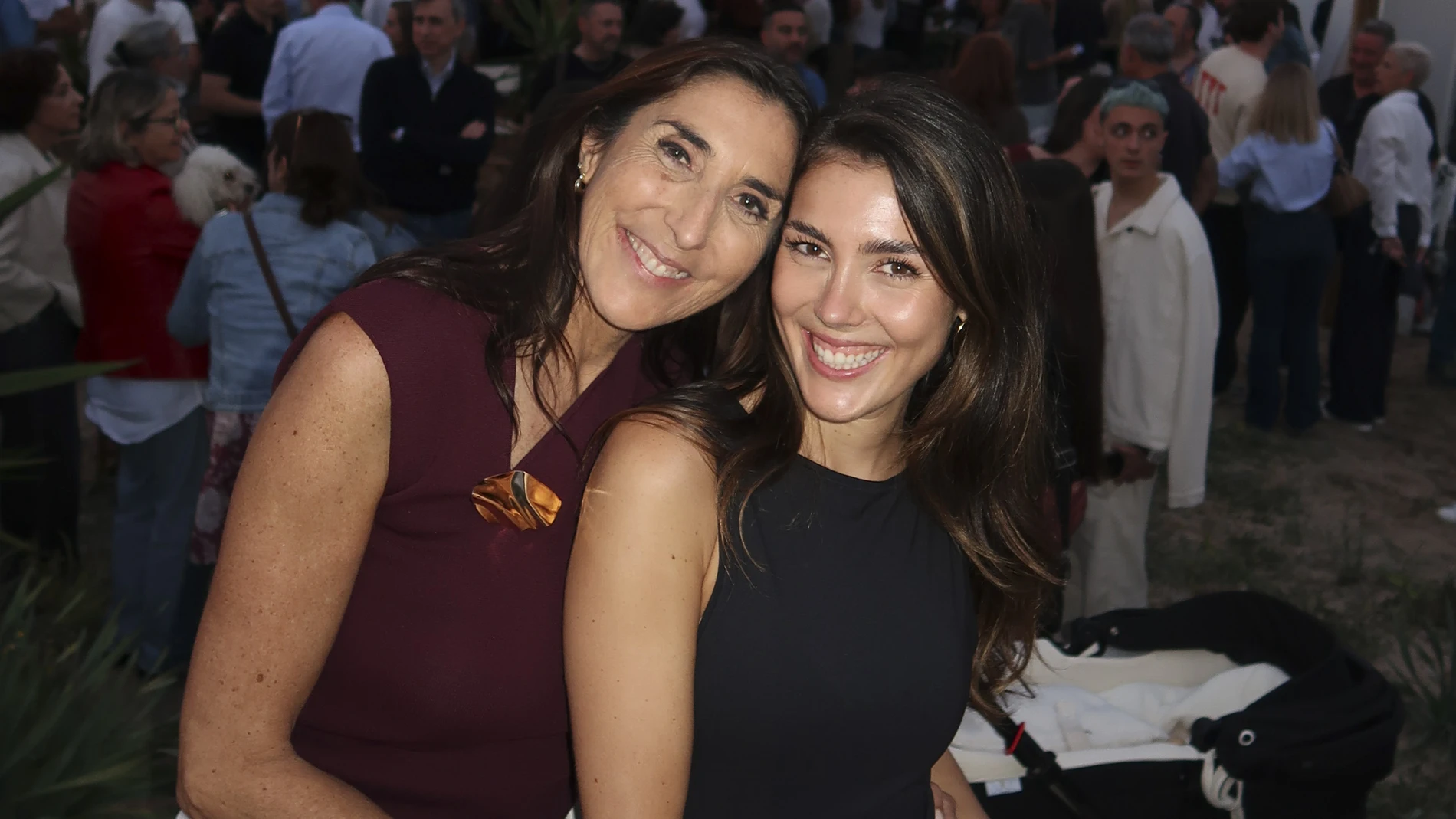 Paz Padilla y Anna Ferrer