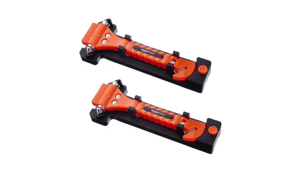 cortador de cinturón y martillo rompecristales de Amazon Basics