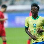 Vinicius celebra su gol a Corea