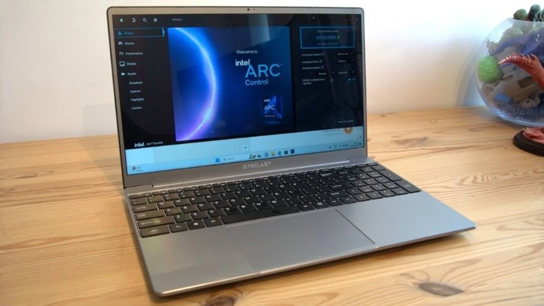 Teclast F16 Pro