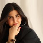 Sara Duque, periodista y estilista, sobre el look de la Reina Letizia en el Día de la Hispanidad: "Ha innovado dentro de los límites del protocolo"