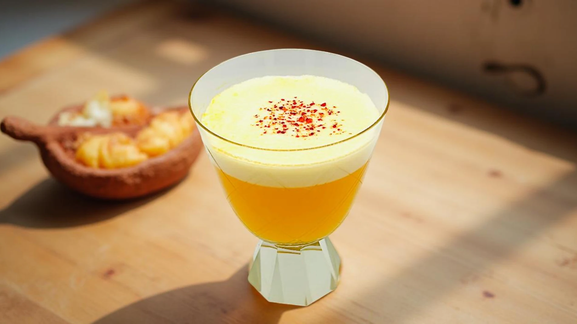 El mocktail Golden Bloom, con zumo de naranja natural