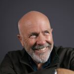 El escritor Richard Flanagan, autor tambi&eacute;n de "El camino estrecho al norte profundo", que ahora se ha convertido en serie