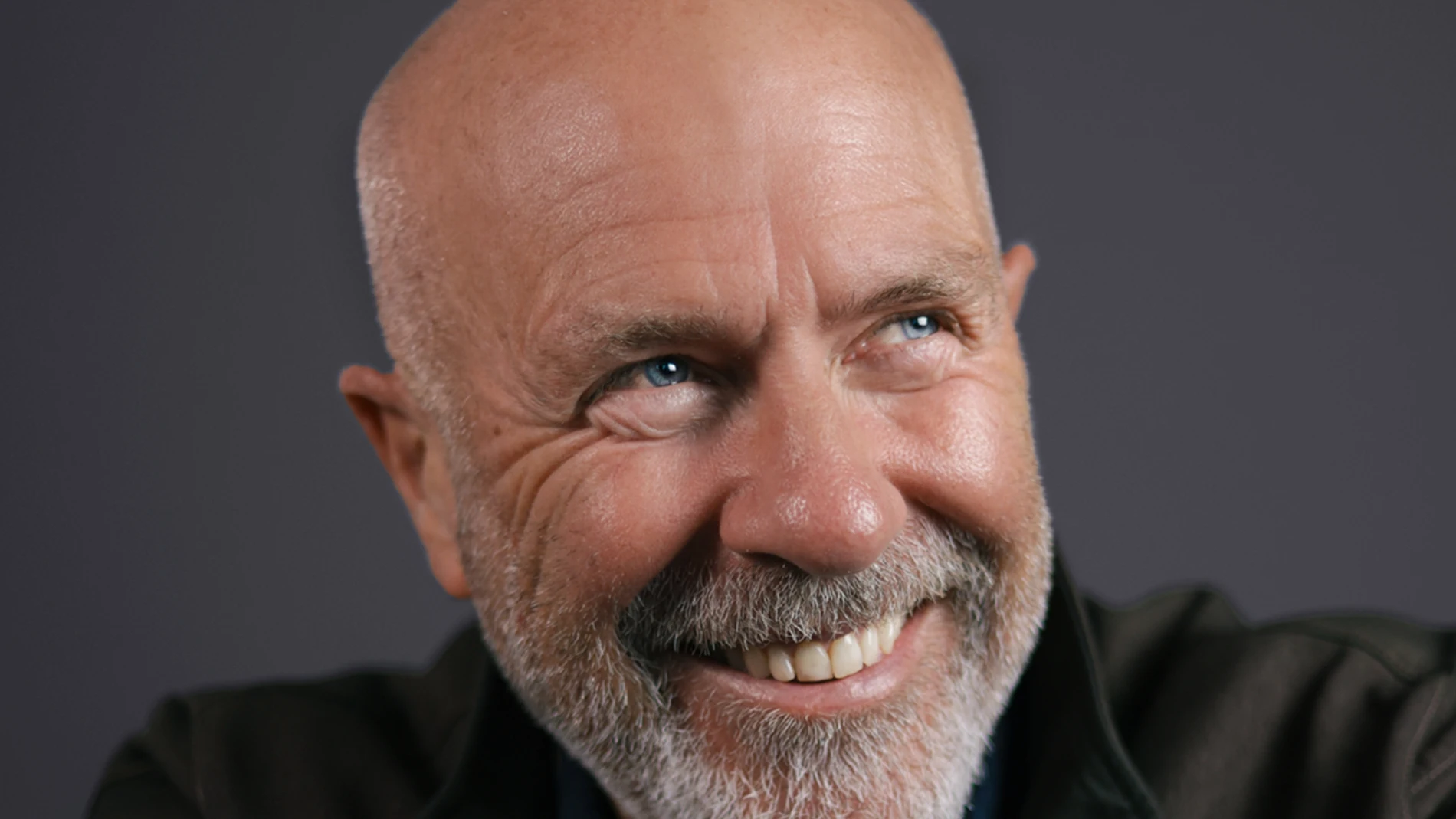 El escritor Richard Flanagan, autor también de "El camino estrecho al norte profundo", que ahora se ha convertido en serie