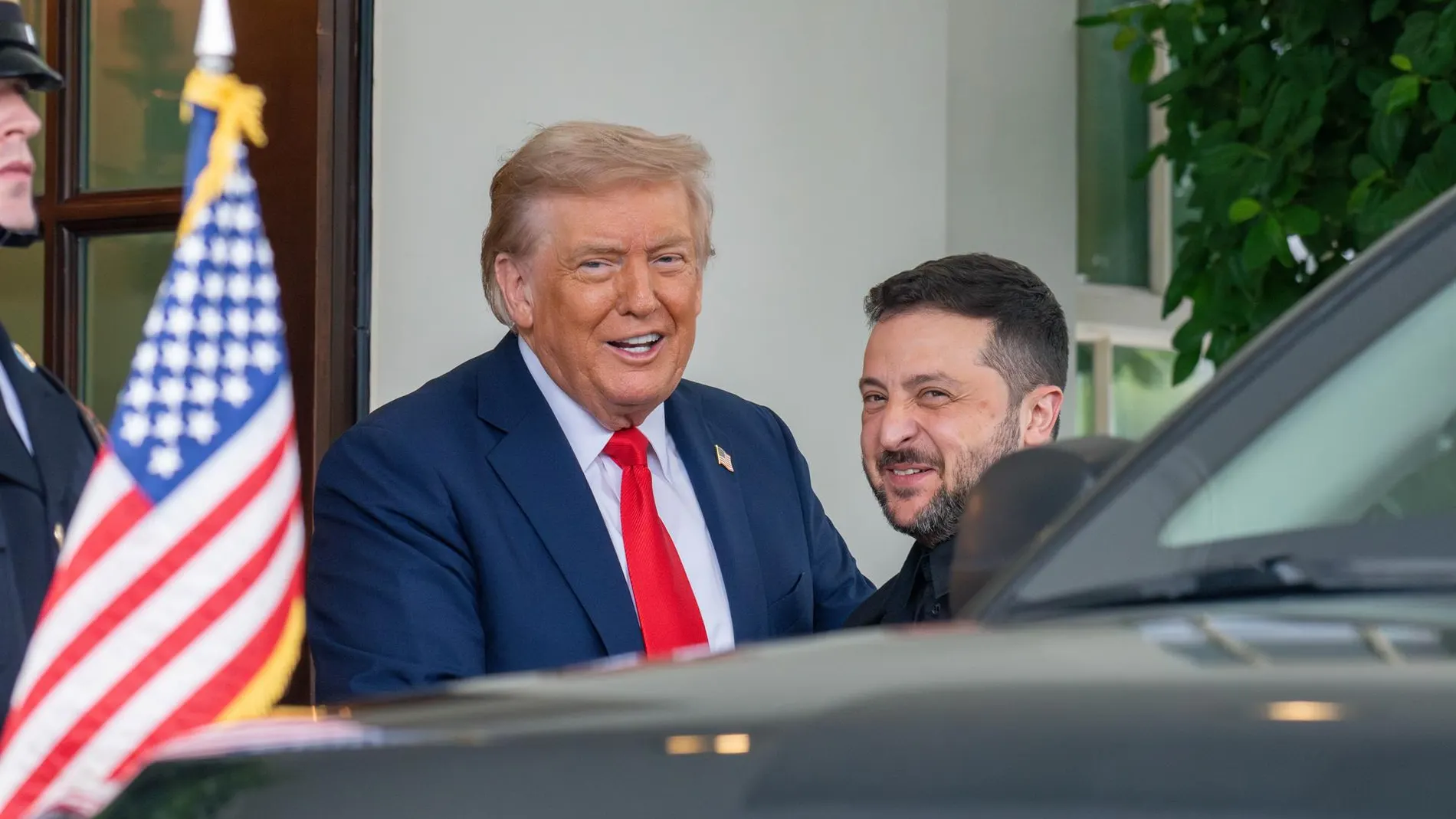Ucrania.- Zelenski vuelve a comentar con Trump y Macron la evolución de la guerra de Ucrania