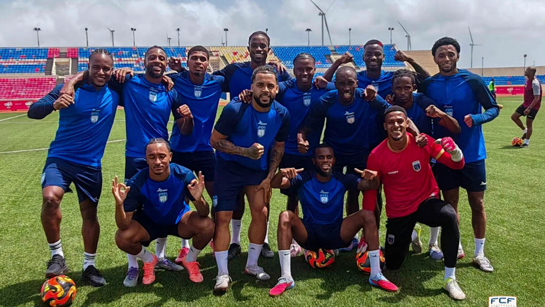 PRAIA (CABO VERDE), 13/10/2025.- La selección de Cabo Verde hizo historia y disputará por primera vez la fase final de una Copa del Mundo de fútbol, tras certificar este lunes su clasificación para el Mundial de Estados Unidos, México y Canadá al imponerse por 3-0 a Esuatini. EFE/Federación Caboverdiana de Fútbol SÓLO USO EDITORIAL, PERMITIDO SU USO SÓLO EN RELACIÓN A LA INFORMACIÓN QUE APARECE EN EL PIE DE FOTO (CRÉDITO OBLIGATORIO)