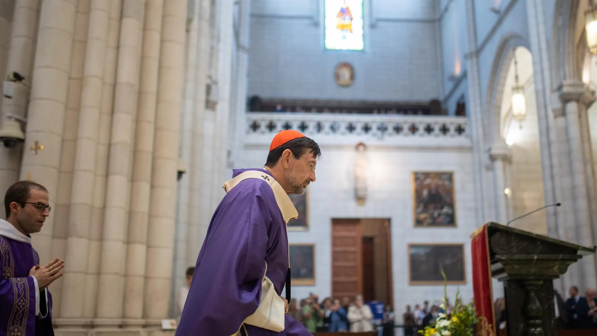 El Papa León XIV recibe al arzobispo de Madrid, José Cobo, en el Vaticano