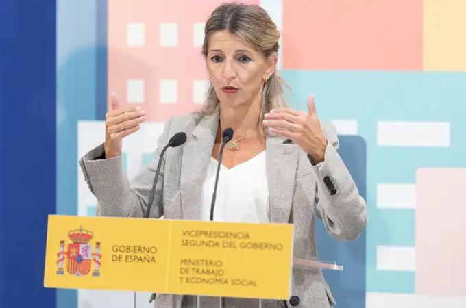 El Gobierno obliga a miles de hogares y pensionistas a evaluar los riesgos laborales de sus empleadas del hogar en noviembre El Gobierno obliga a miles de hogares y pensionistas a evaluar los riesgos laborales de sus empleadas del hogar en noviembre