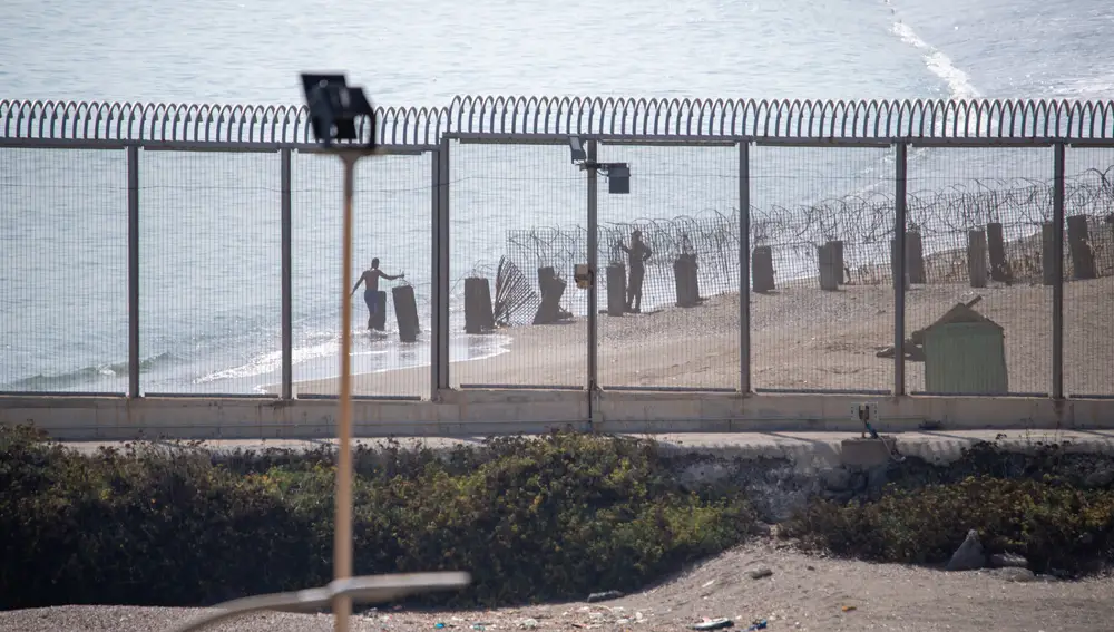 Ceuta refuerza su seguridad ante posible cruce masivo de migrantes mañana 15 de octubre