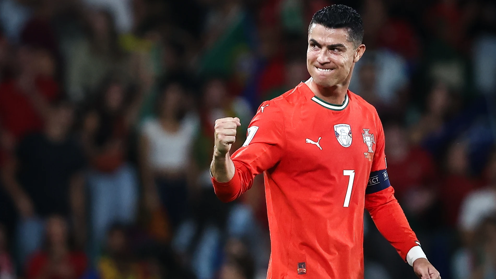 Lisbon (Portugal), 14/10/2025.- Portugal player Cristiano Ronaldo celebrates after scoring a goal during the 2026 FIFA World Cup European Qualifiers soccer match between Portugal and Hungary at the Jose Alvalade stadium, in Lisbon, Portugal, 14 October 2025. (Mundial de Fútbol, Hungría, Lisboa) EFE/EPA/RODRIGO ANTUNES